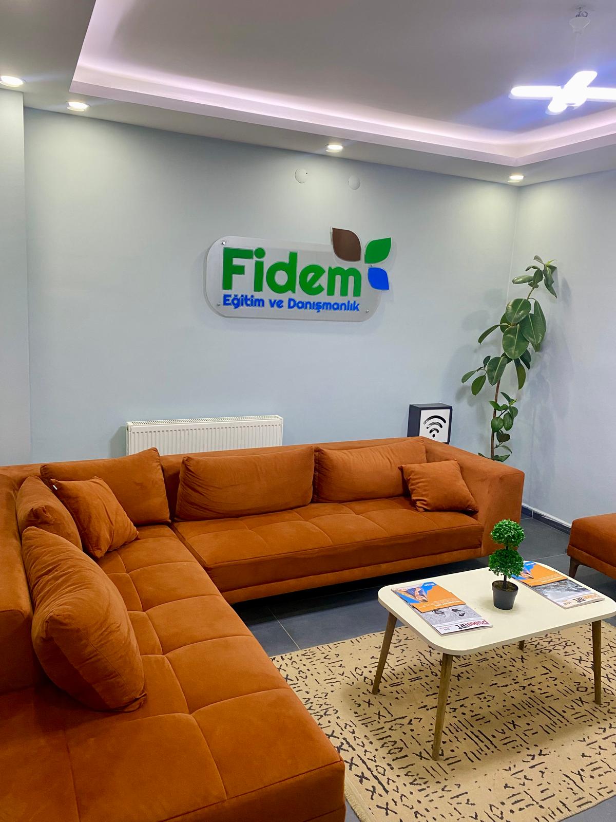 Merkezimizden Kareler